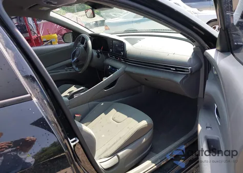 2022 Hyundai Elantra Sel from USA, damaged, VIN KMHLM4AG9NU241684